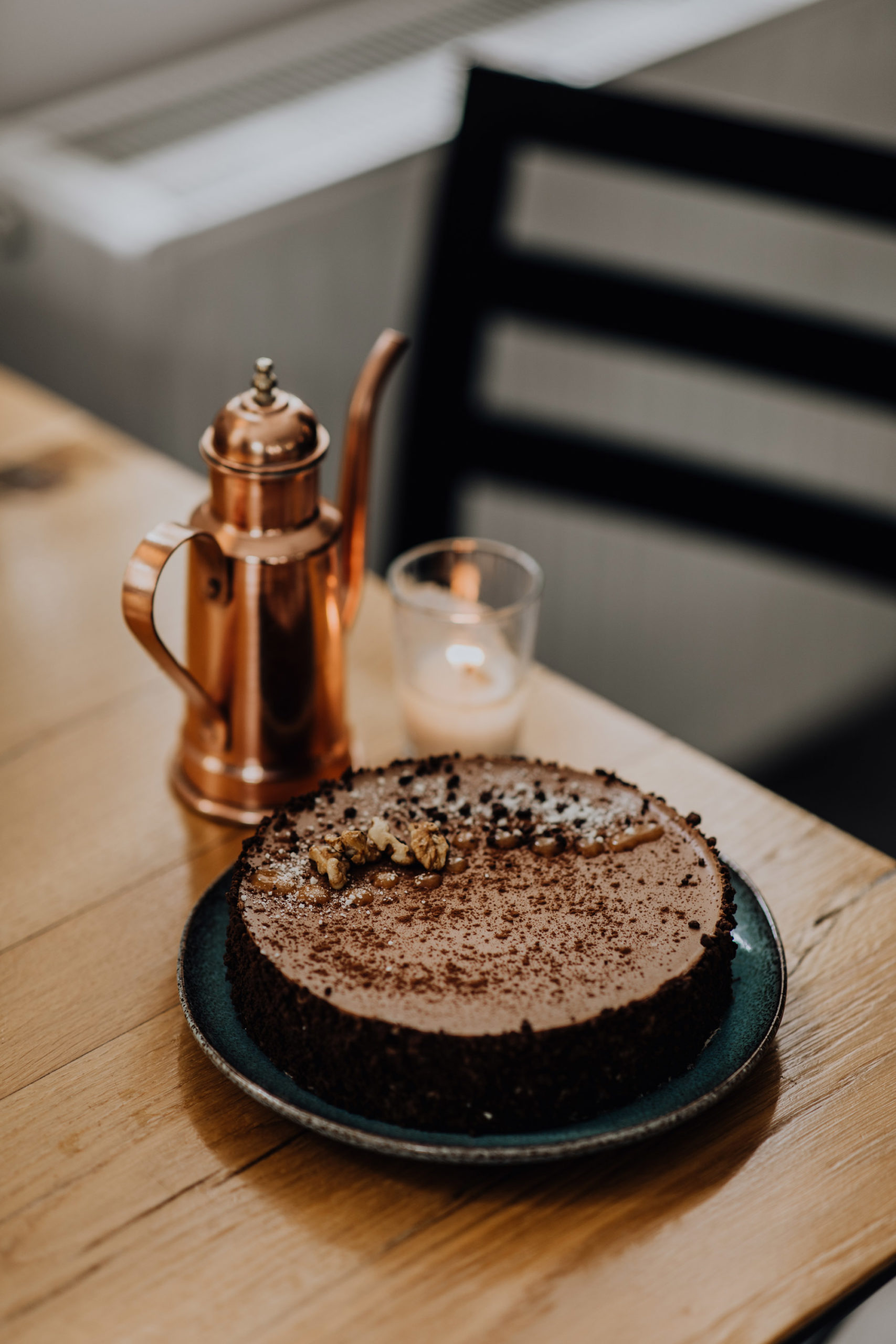 Schokoladen Marillen Walnuss Torte - Restaurant Paradoxon Online Shop